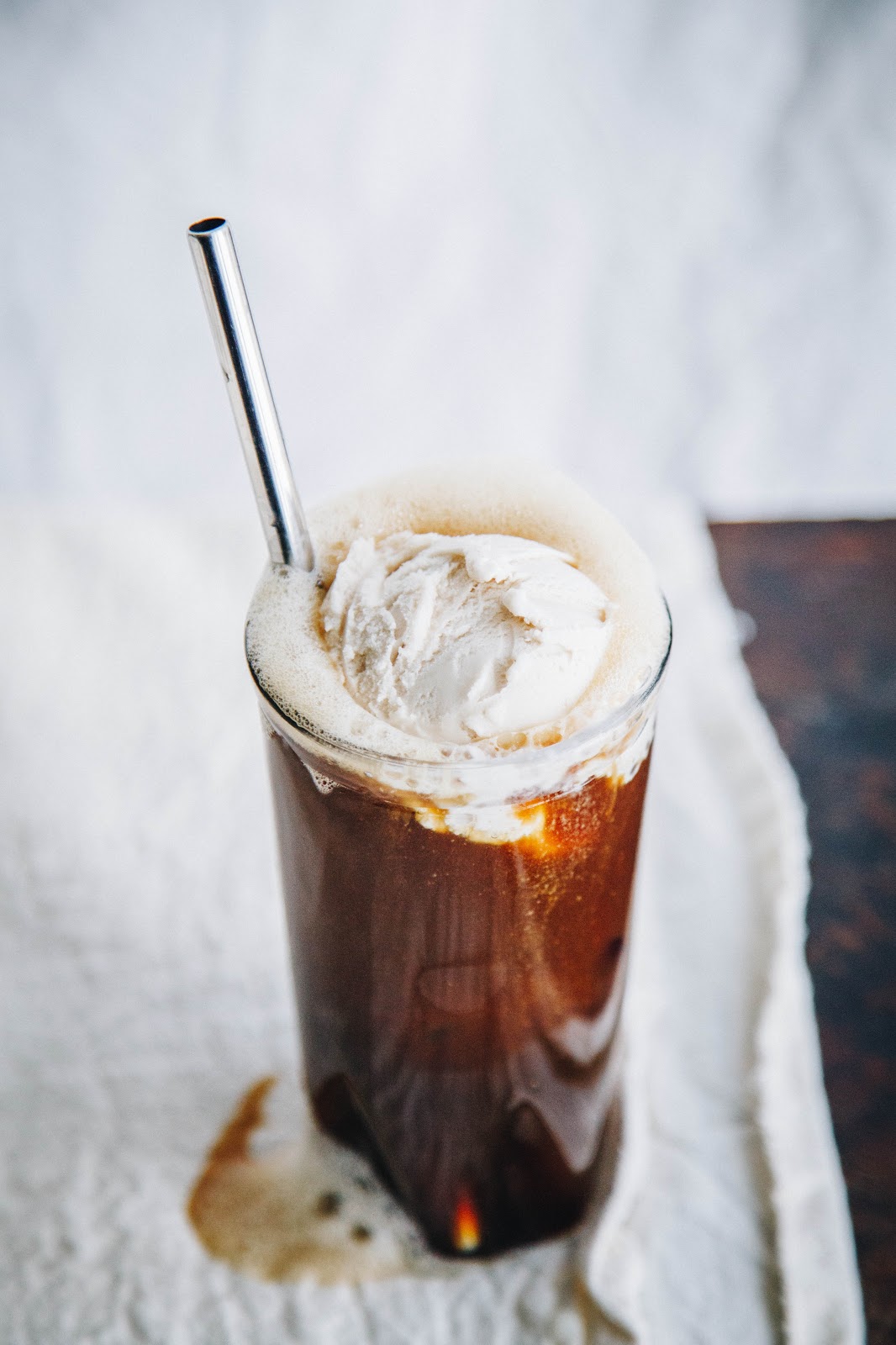 This Rawsome Vegan Life ICED LATTE & VANILLA ICE CREAM FLOAT