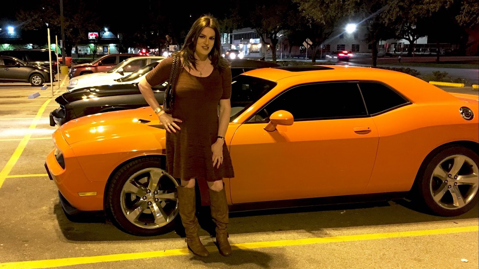 Awesome Girls and Sexy Cars