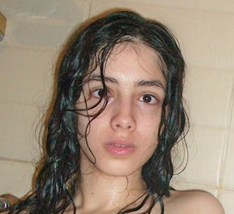 aliaa magda el mahdy desnuda en la ducha