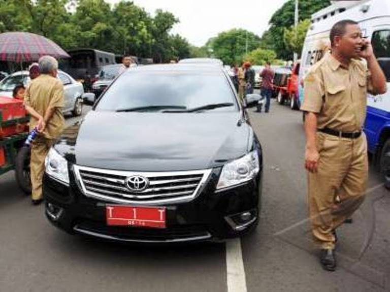 PNS Subang Boleh Gunakan Mobil Dinas Untuk Mudik Lebaran PNS Subang Boleh Gunakan Mobil Dinas Untuk Mudik Lebaran