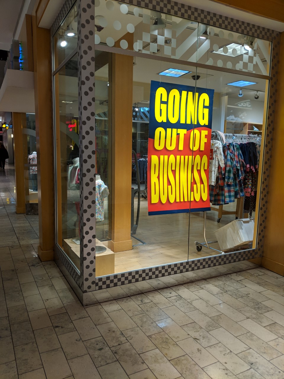 crazy 8 montgomery mall