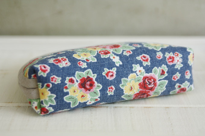 Zippered Cosmetic Bag. DIY Pattern & Tutorial in Pictures. 
