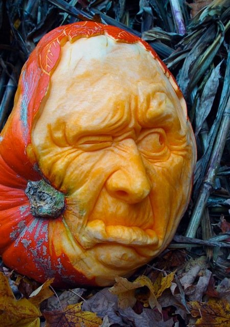 Creatively carved pumpkins - 10 Pics | Curious, Funny Photos / Pictures
