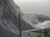 http://sciencythoughts.blogspot.co.uk/2013/12/magnitude-54-earthquake-off-coast-of-el.html