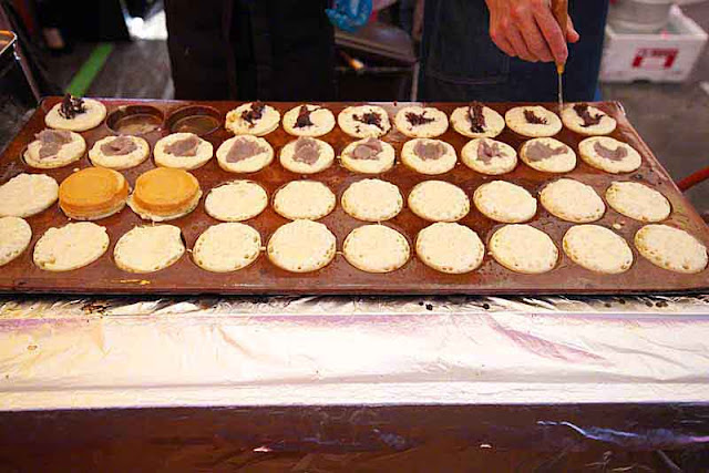 pancake-like pastries