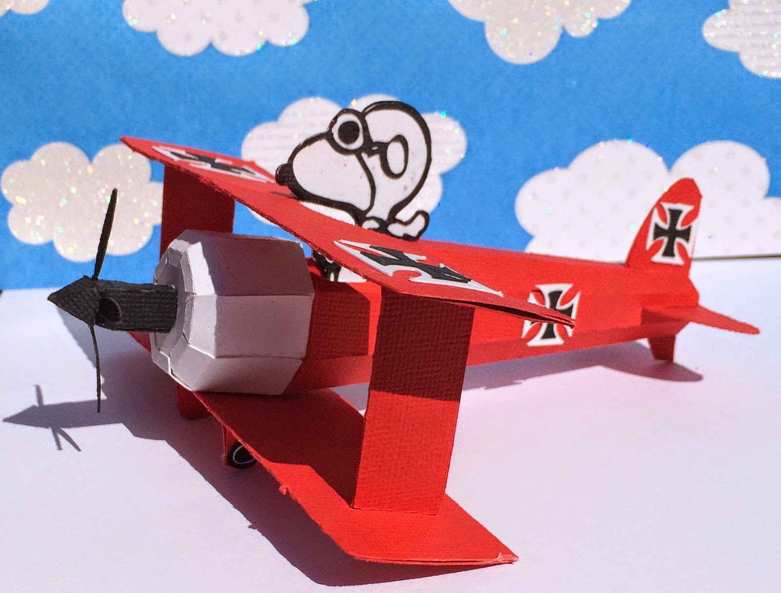 3 under 3 and more: Snoopy Red Baron