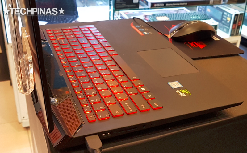Lenovo Y700