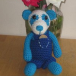 OSO AMIGURUMI 26712 https://www.lovecrochet.com/precious-pandas-overalls-crochet-pattern-by-melissas-crochet-patterns
