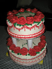 WEDDING CAKE