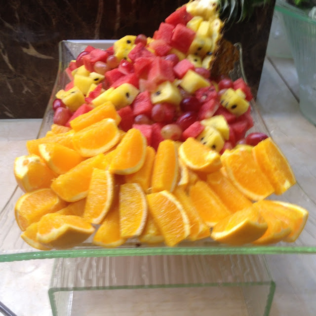 Buffet at Le Mon Restaurant in Cebu City Tropical fruits at Le Mon Restaurant
