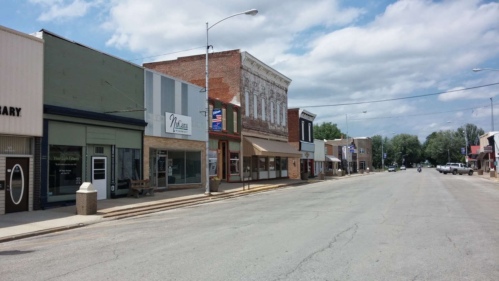 The Adventures of Blogger Mike Main Street "The Crazies" 2010