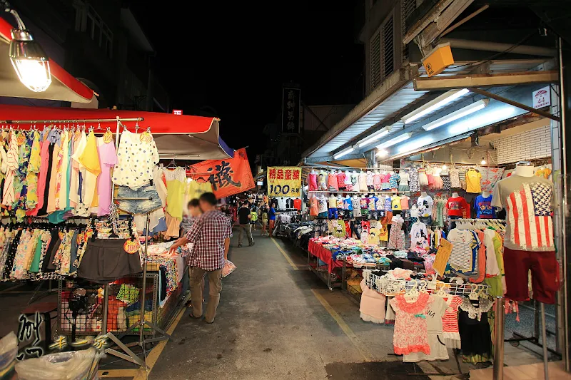 宜蘭東門夜市|嘟好燒|搖搖冰|東門臭豆腐|一串心|正老元香牛舌餅|龍鳳腿