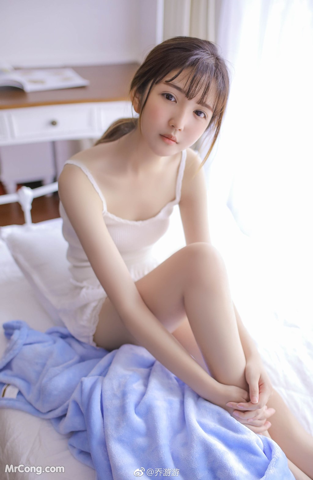 Beautiful Chinese girl dreaming through the angle of 乔 chụp 游 (108 photos)