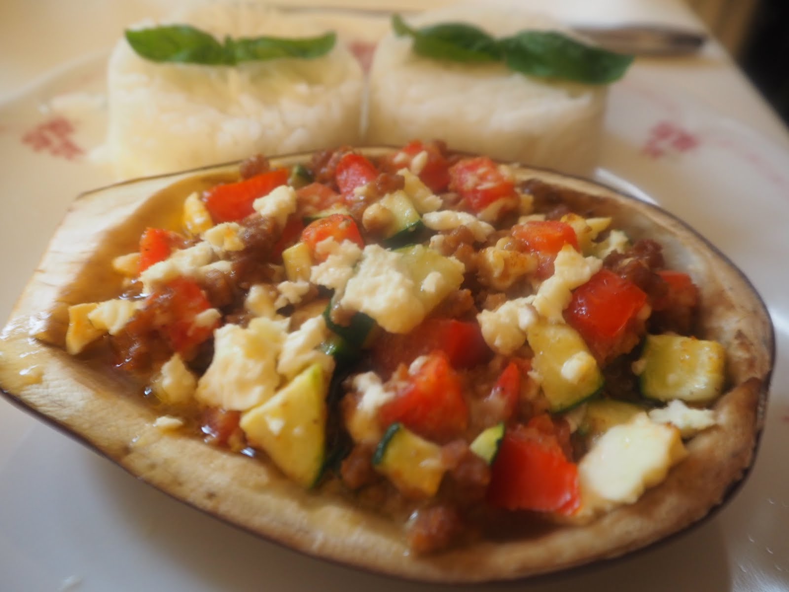 Zucchini- und Auberginenschiffchen (oder: gefüllte Zucchini und ...