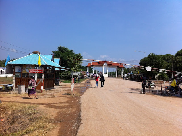 Thai-Lao border at Tha-Li in Loei, Thailand Motorbike Riding in Thailand
