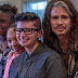 Steven Tyler inaugura abrigo para jovens vítimas de abuso sexual