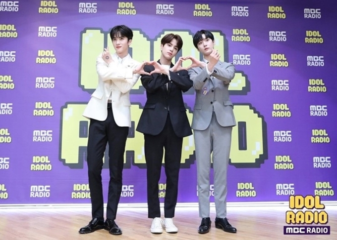 좌 187 우 184의 압박을 받은 남돌의 반응ㅋㅋㅋㅋ | 인스티즈