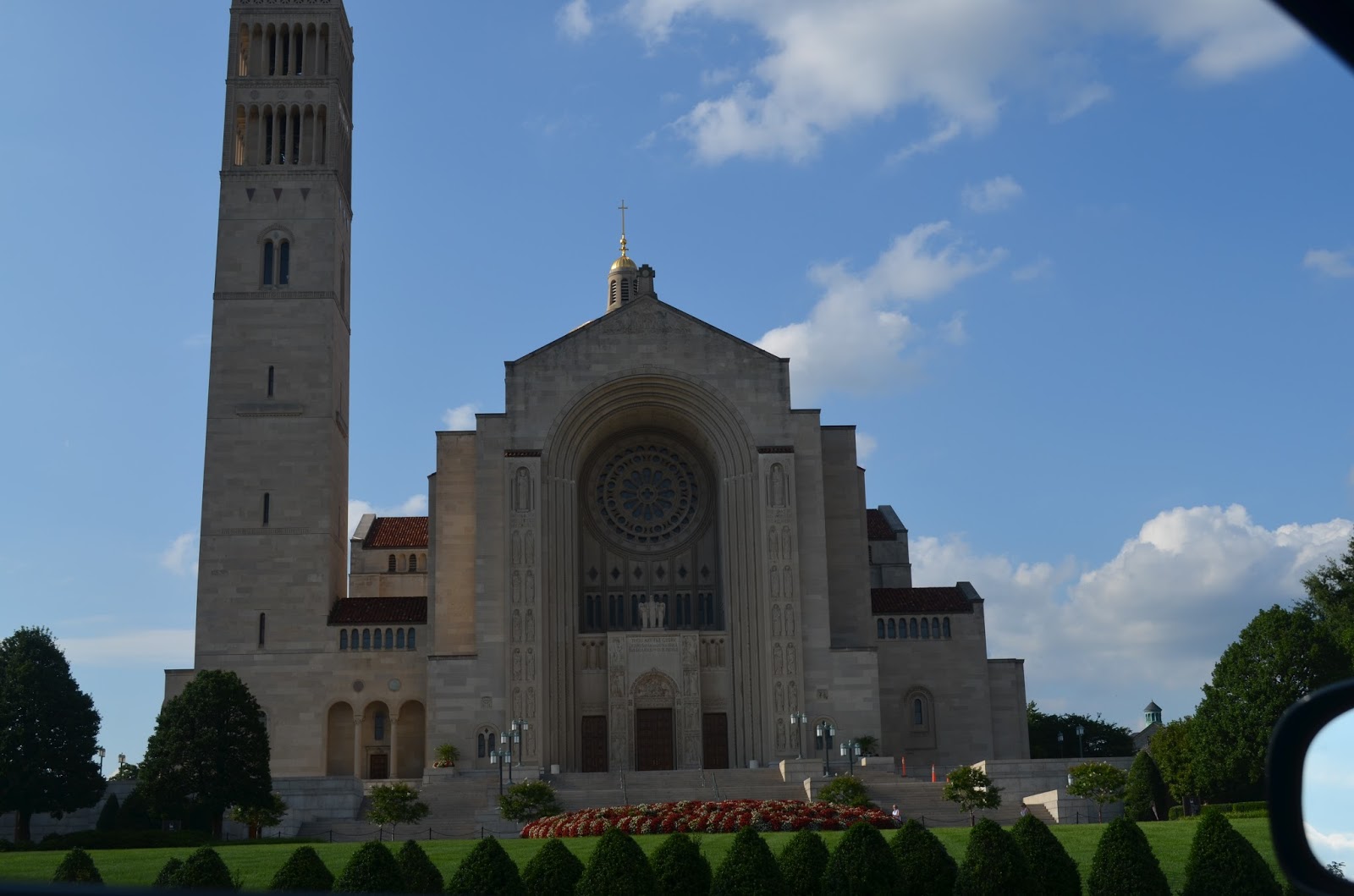 Virtual Tour: The Miraculous Medal Chapel - National Shrine of the  Immaculate Conception