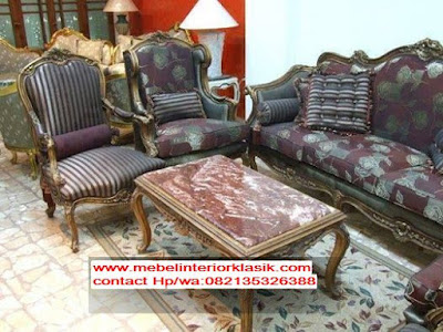 Sofa tamu Jati Klasik eropa-Furniture Jati Klasik-Furniture Klasik Mewah-Jual Sofa tamu jati Klasik eropa mewah Sofa tamu Jati Klasik eropa-Furniture Jati Klasik-Furniture Klasik Mewah-Jual Sofa tamu jati Klasik eropa mewah
