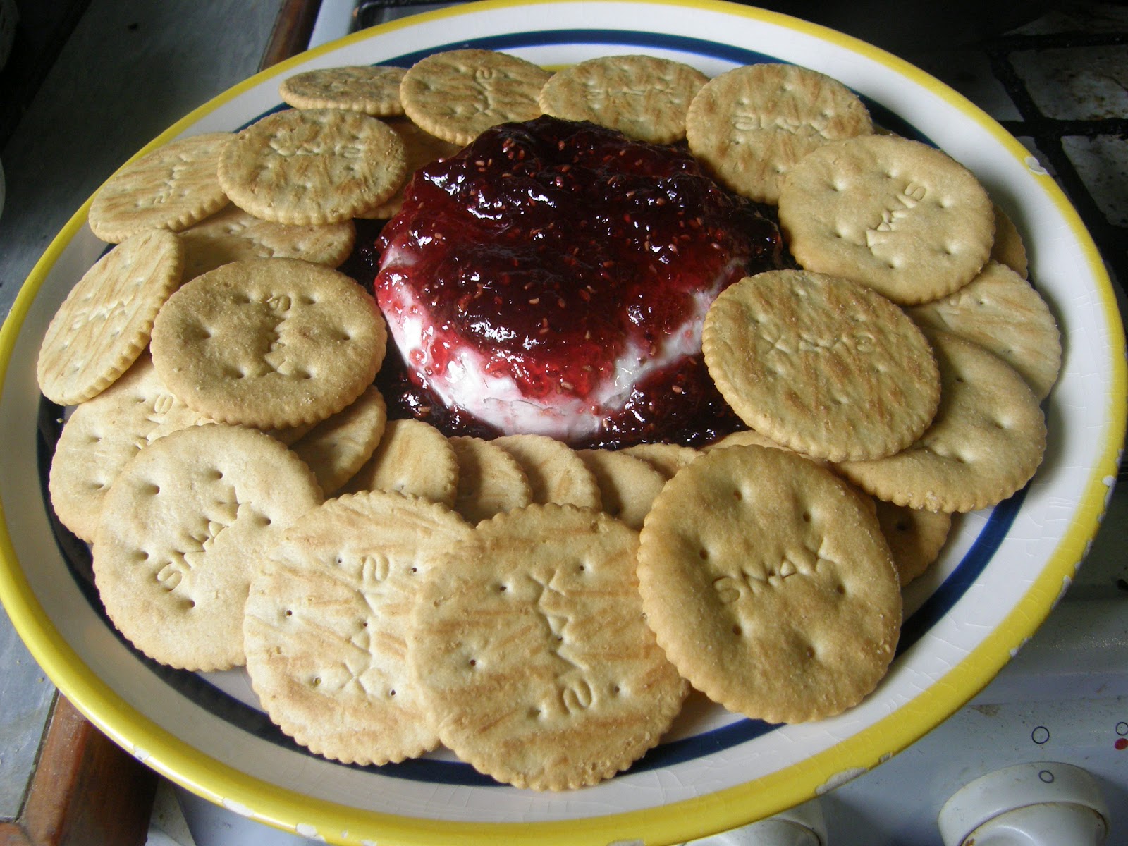 Halfmoon Bay School Maxis Brie Cheese Dip