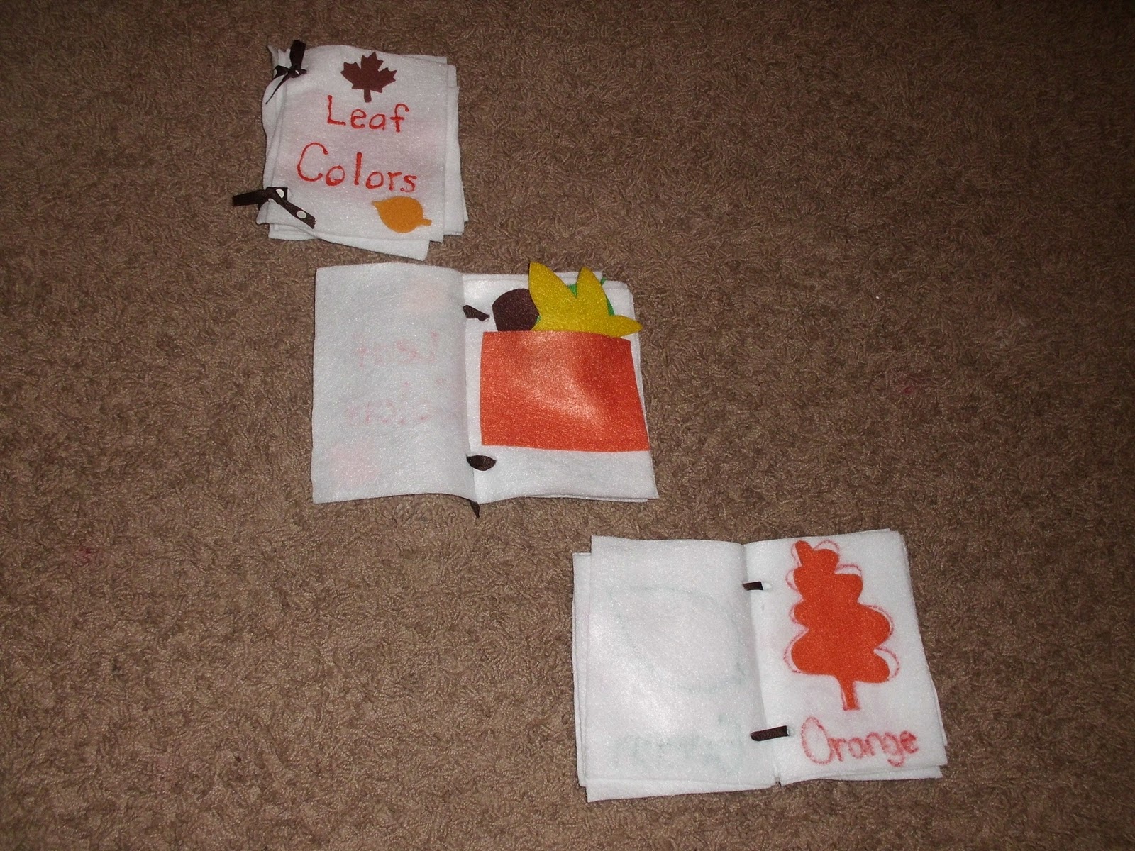 happy-homeschool-fall-themed-preschool-activities