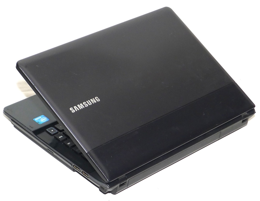 Ноутбук samsung np300e5c