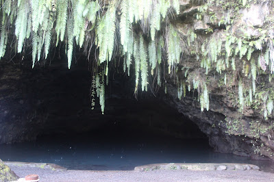 Maraa Grotto in Tahiti