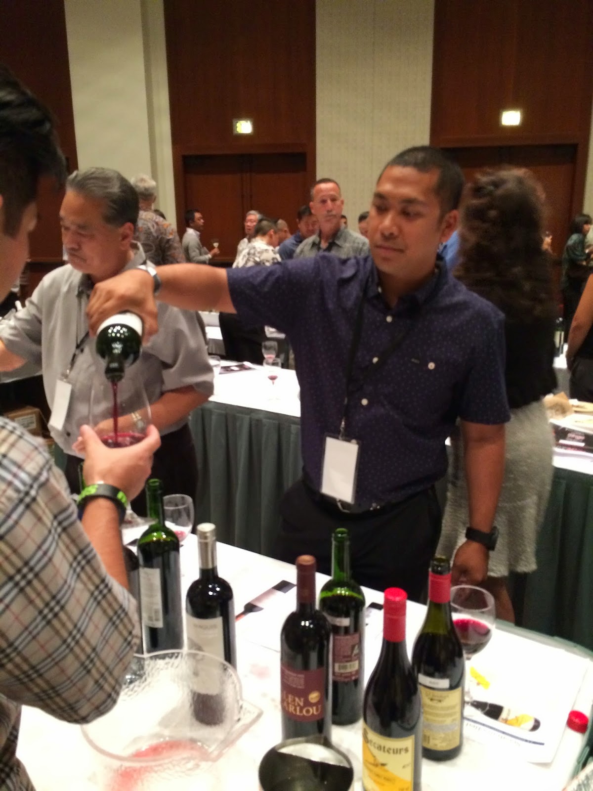 GREAT EATS HAWAII 2014 CHOPSTICKS AND WINE