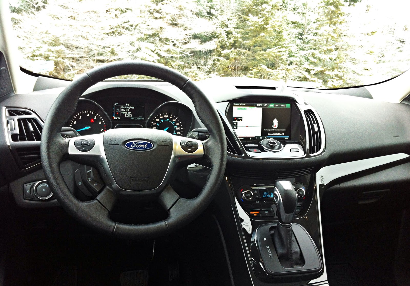 2015 Ford Escape Titanium Review - Bad At Shovelling - GOOD CAR BAD CAR