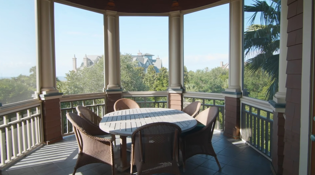 31 Interior Design Photos vs. 221 Ocean Marsh Rd, Kiawah Island, SC Luxury Home Tour