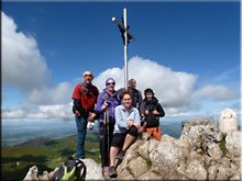 Aizkorri mendiaren gailurra 1.523 m. -- 2017ko maiatzaren 14an