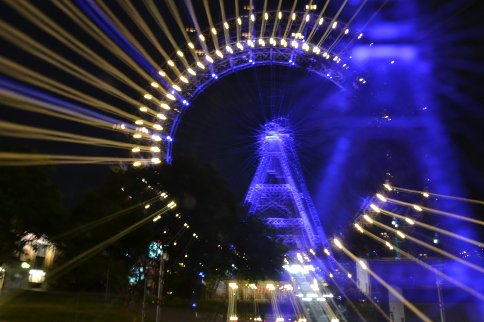 Fotos "Wiener Prater bei Nacht"
