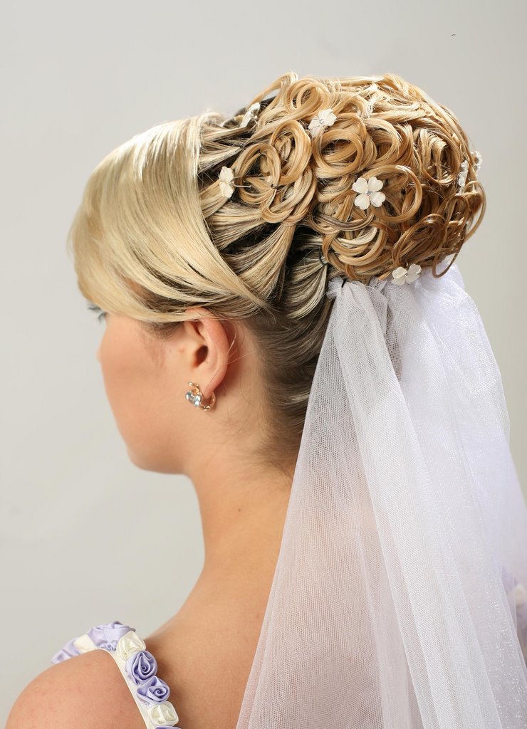 Bridal Hairstyles For Long Hair Half Up Bridal Makeup Bridal Hairstyles For Long Hair Half Up Bridal Makeup