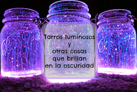 Estrellas fluorescentes de meteoros que brillan en la