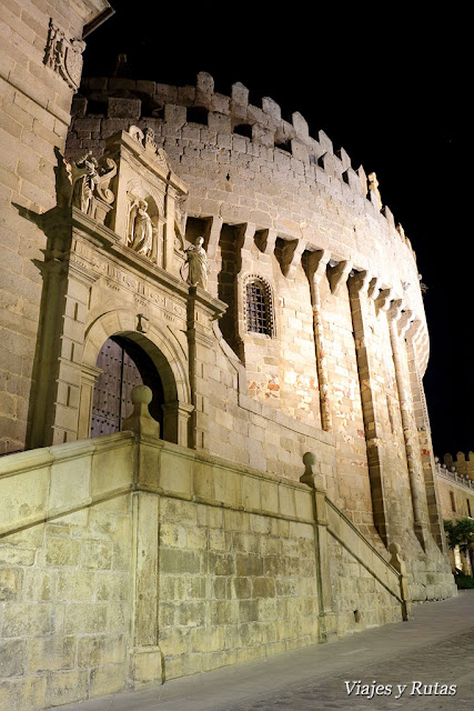 Cimorro de la catedral Cimorro de la catedral de Ávila