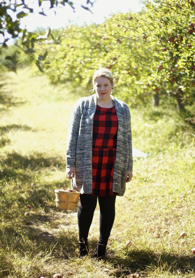 styling while apple picking