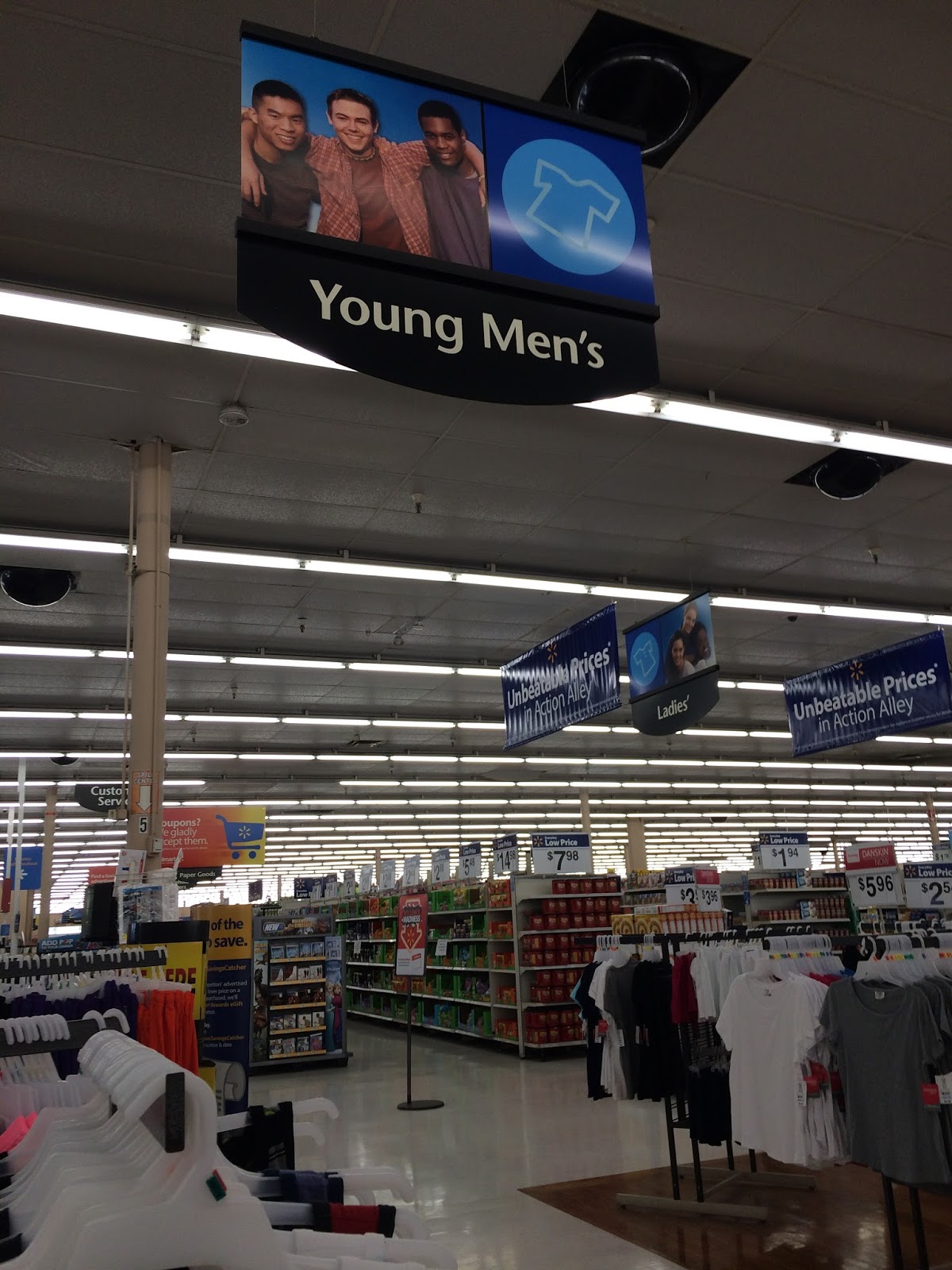 Dead and Dying retail: The story of a Wal-Mart inside a Kmart in Huntsville, AL