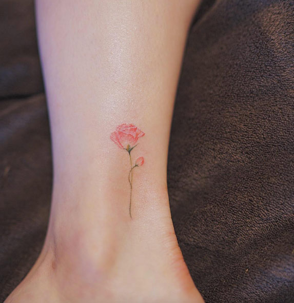 Tatuagens femininas para os tornozelos Tatuagens femininas para os tornozelos