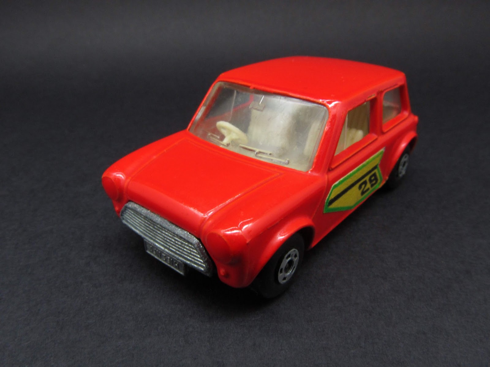 matchbox superfast 29 racing mini
