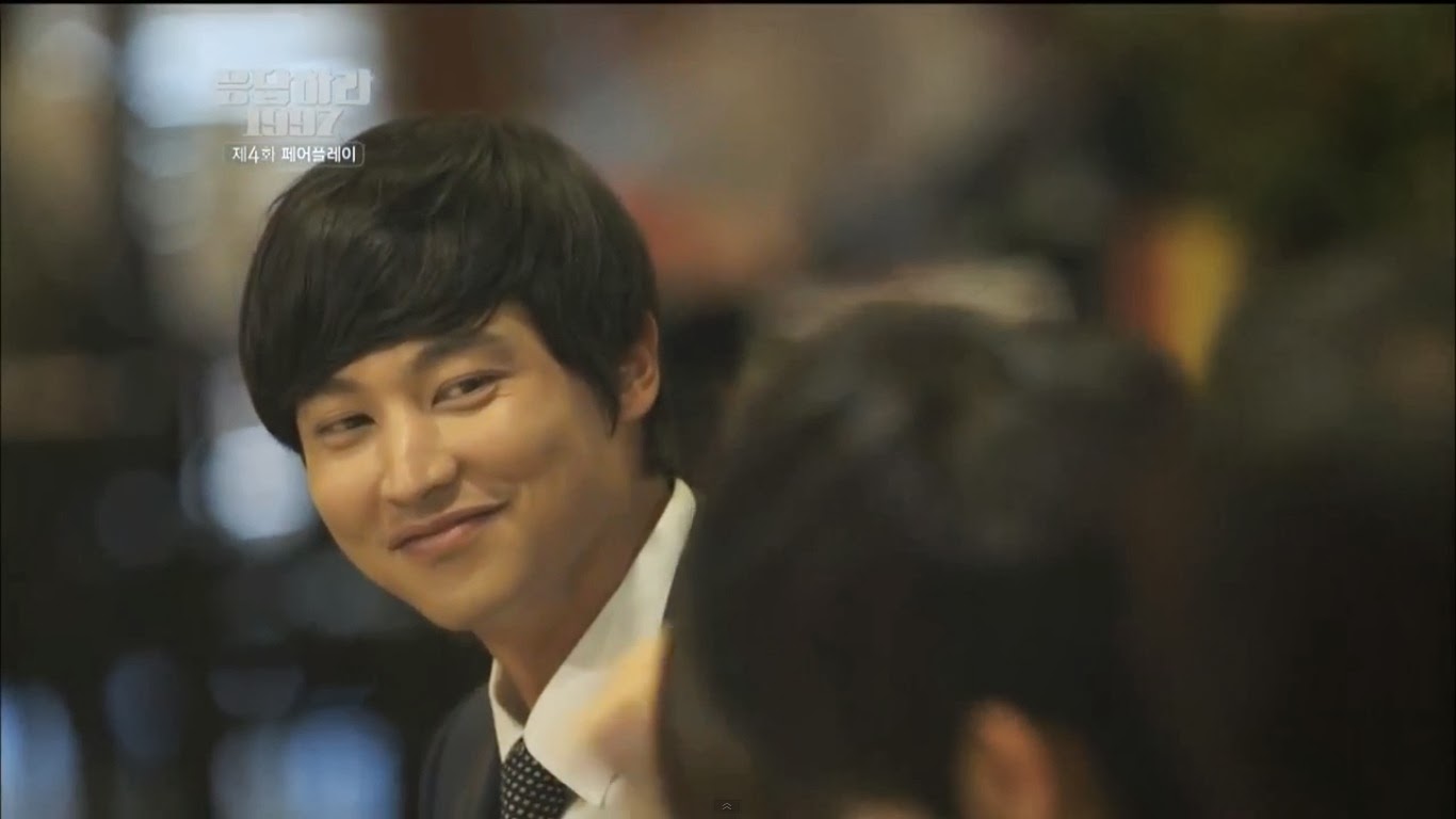 He is annoying. Funny tweets with pictures. Answer me 1997,. To annoy. He is annoying.