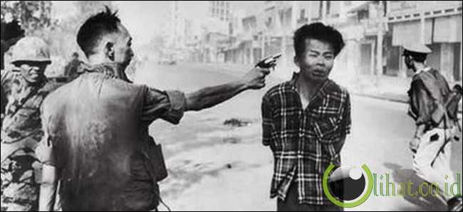 Eksekusi Gerilyawan Vietkong (1968) Eksekusi Gerilyawan Vietkong (1968)