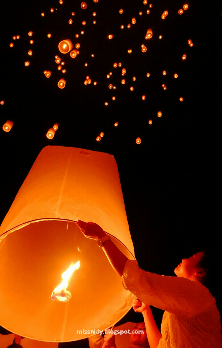 lantern festival in southeast asia