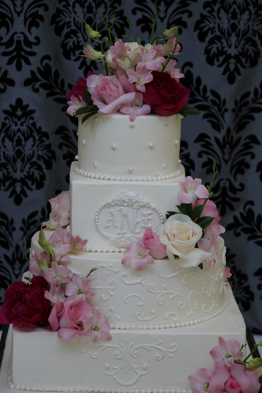 Old World Cake Co., LLC: Wedding Cake with Classic White on White