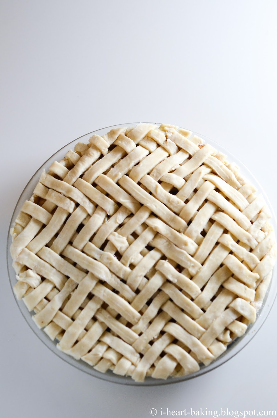 i heart baking! herringbone lattice apple pie
