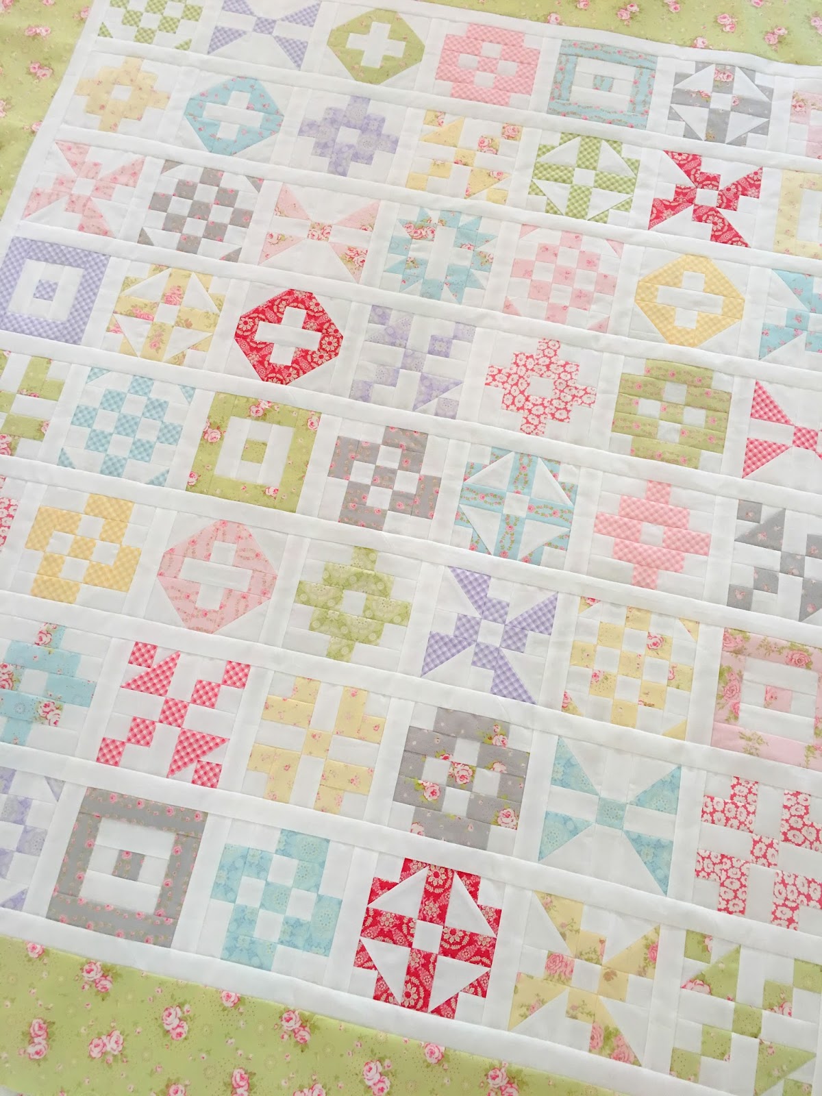 Carried Away Quilting Patchwork Quilt Along A finished top and back!