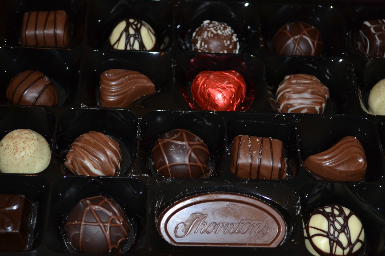 Chocolat Indulgence: Thorntons Premium Collection