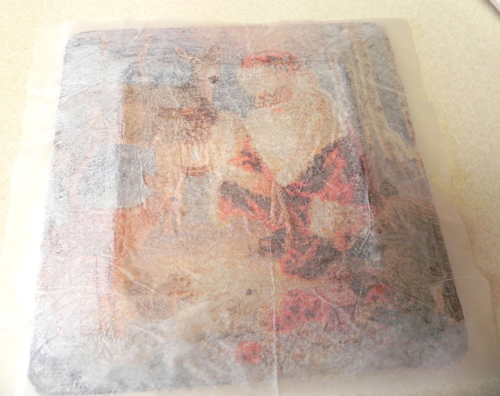 SybillinartNews Decoupage a glass plate Tutorial