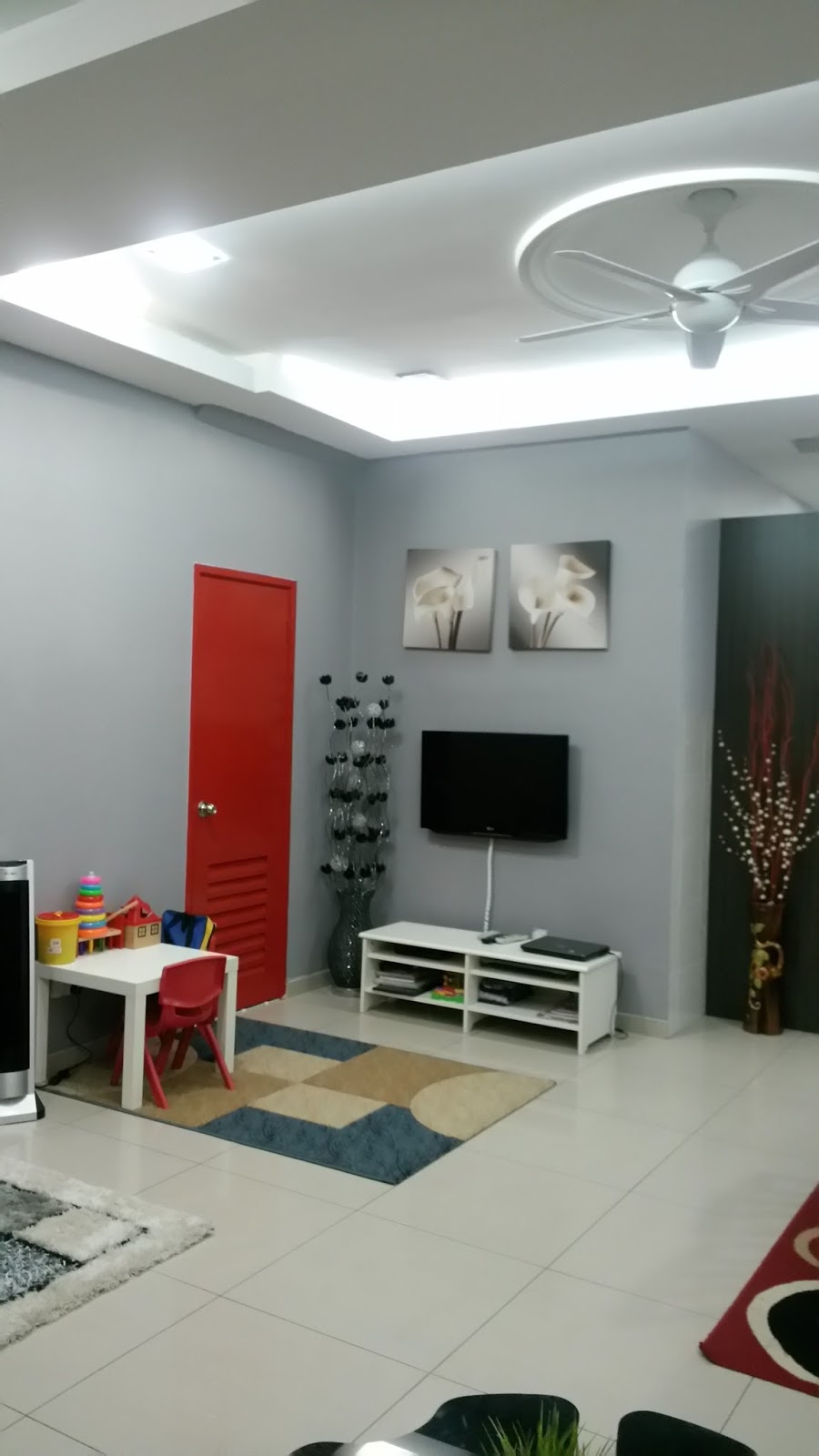 Anak Mama Manja Deko2 Ruang Tepi Tangga Dinding Stor Tu Saya Cat Kelabu Jugak Dulu Tv Je Yg Warna