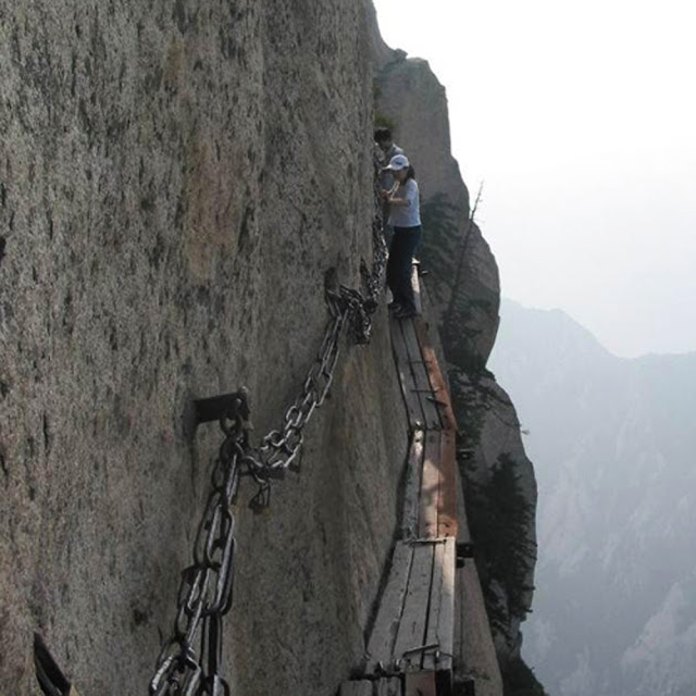 Monte Huashan - A trilha mais perigosa do mundo