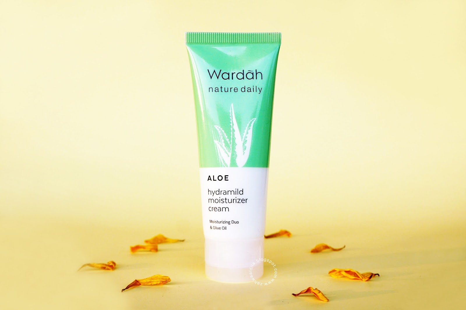 wardah aloe hydramild moisturizer review a wardah aloe hydramild moisturizer review a